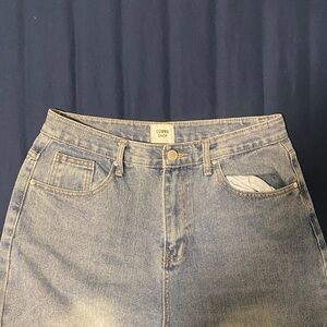 Women's Blue Jeans